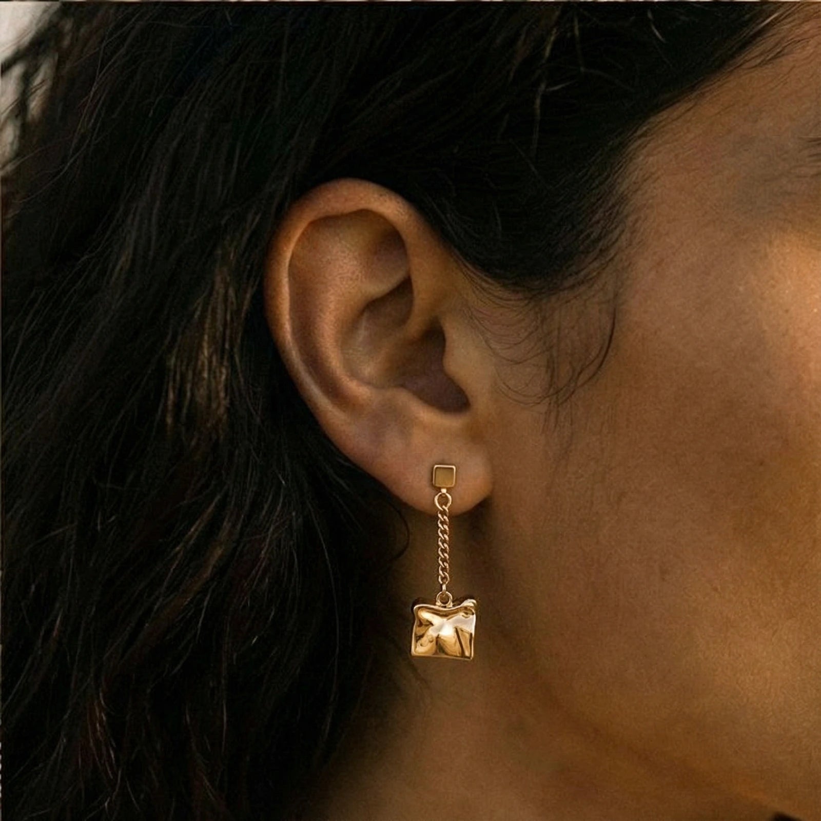 Boucles d'oreilles pendantes cube froissé